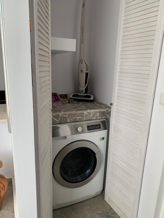 Luxus Cluj Airport Apartments Ngoại thất bức ảnh