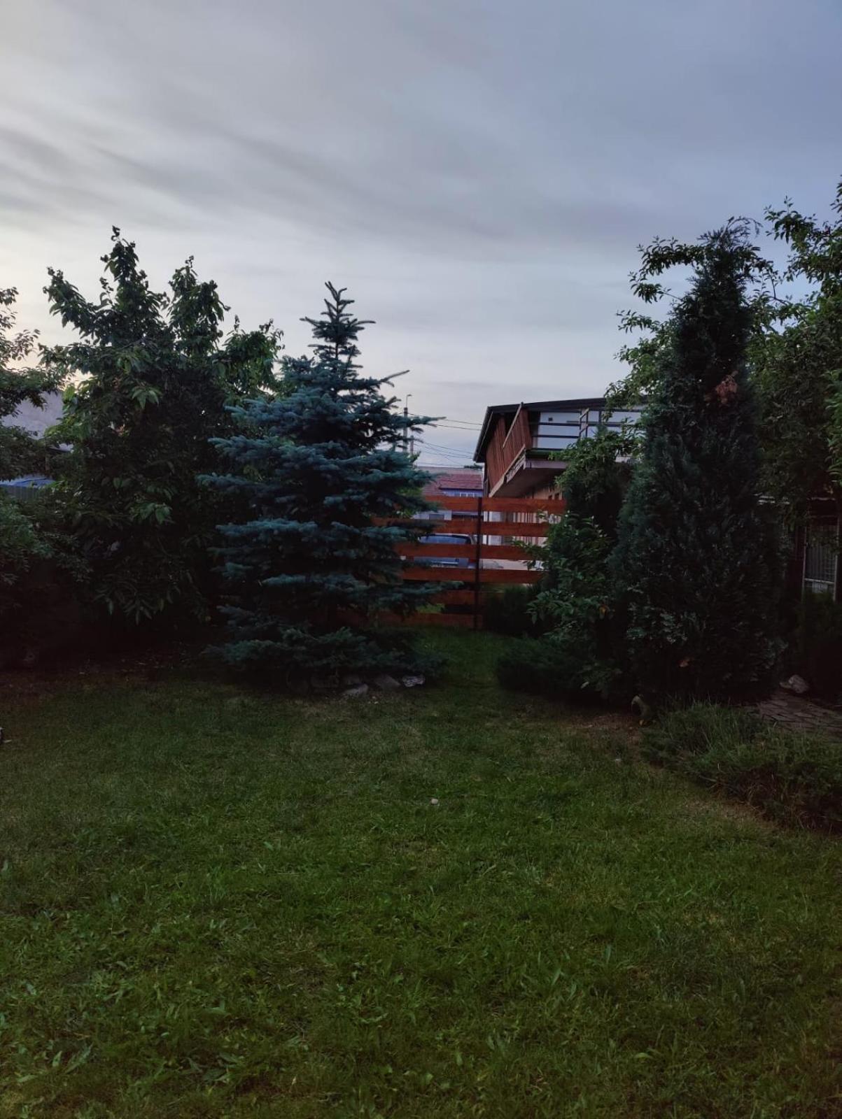 Luxus Cluj Airport Apartments Ngoại thất bức ảnh