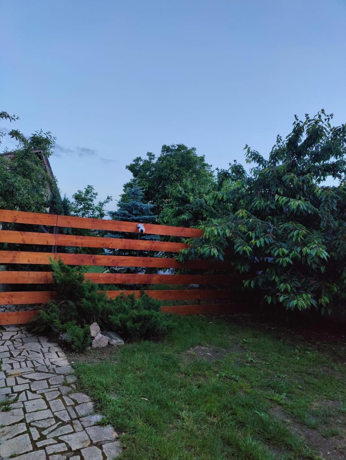 Luxus Cluj Airport Apartments Ngoại thất bức ảnh